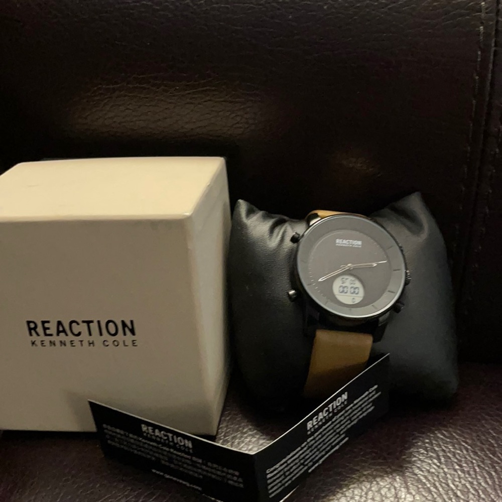 Reaction Kenneth Cole new in box watch!! brown strap - Great Present